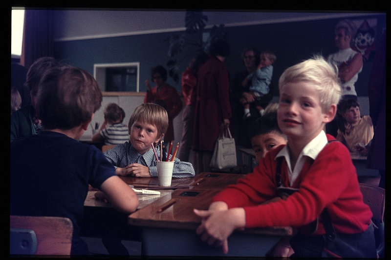 23.Delft aug 1971 Peter,San,Peter.JPG